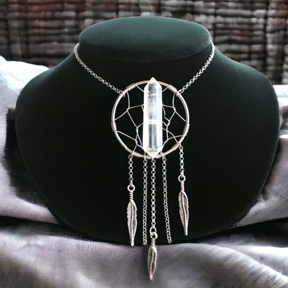 Dream catcher necklace . Genuine double point crystal quartz boho feather silver - Picture 3 of 11